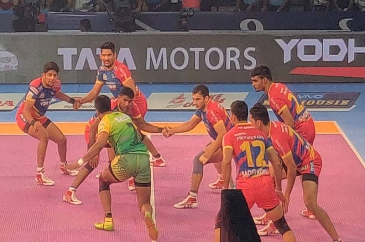 pro kabaddi league 2018 patna pirates vs up yoddha live match updates