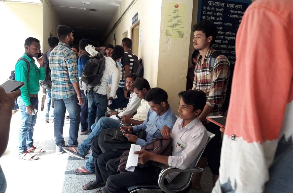 BHU hostel open after 19 days classes start tomorrow
