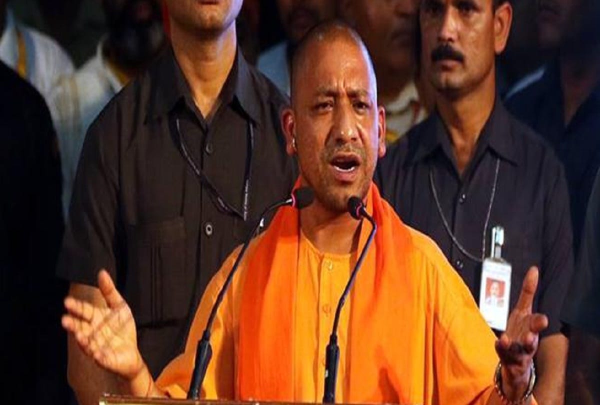 CM on the midnight inspection, officers in terror