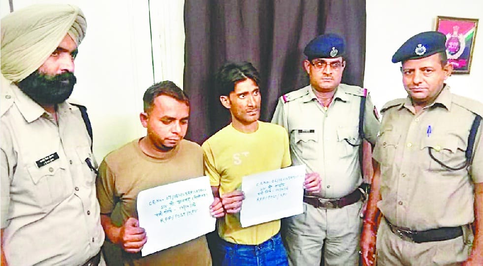 one caught stealing pendol clips from railway track