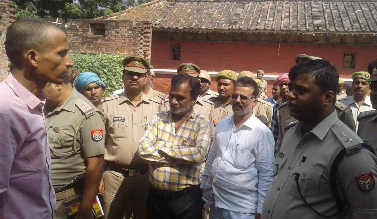 Murder due to police negligence in azamgarh