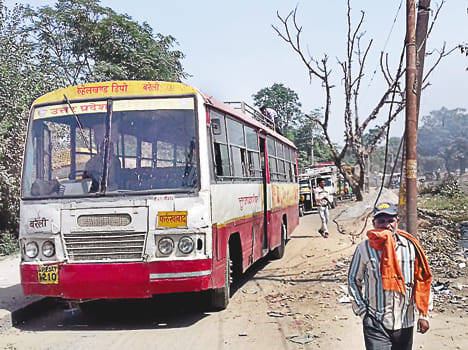 Roadways bus fired in Bunch conductor, felt in farrukhabad