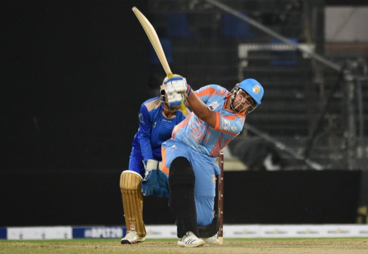 Chris Gayle blows away Marathi Arabians with a 12-ball fifty in T10 League