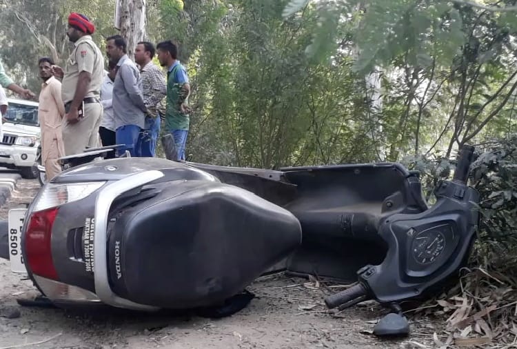 ten lakh rupees robbed from petrol pump manager after shoot in muktsar
