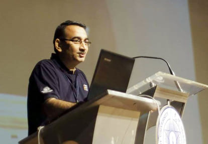 Pradeep Bhargava becomes president of IIT Alumni Association