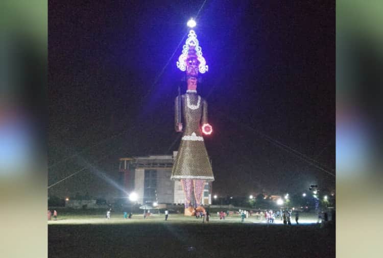 India's Tallest Ravana Stands in Shalimar Ground Panchkula, Dussehra 2018