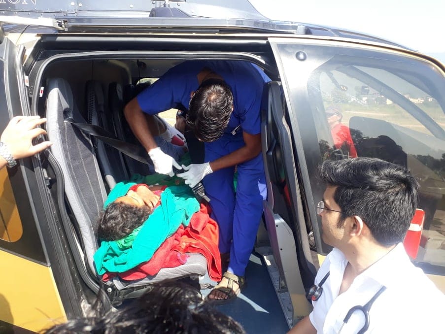 Girl Child Alive After Horrible road accident in uttarkashi photos