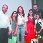 Arjun Kapoor Parineeti Chopra meets lovers of Real Life in Aapki Kahani arjun-parineeti ko Sunani