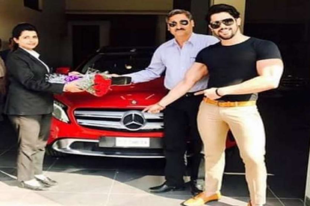 celebs Offer Condolences as Bigg Boss 12 Contestant Shivashish Mishra Father Passes Away