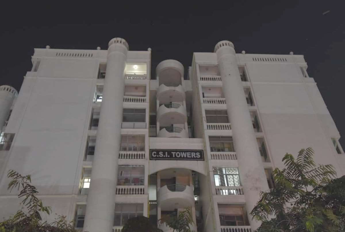 theft in the flat of chief secretary pension department