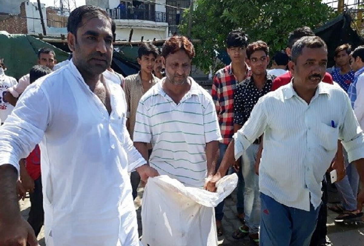 UP NEWS do not eat kebabs in Meerut town and see photos