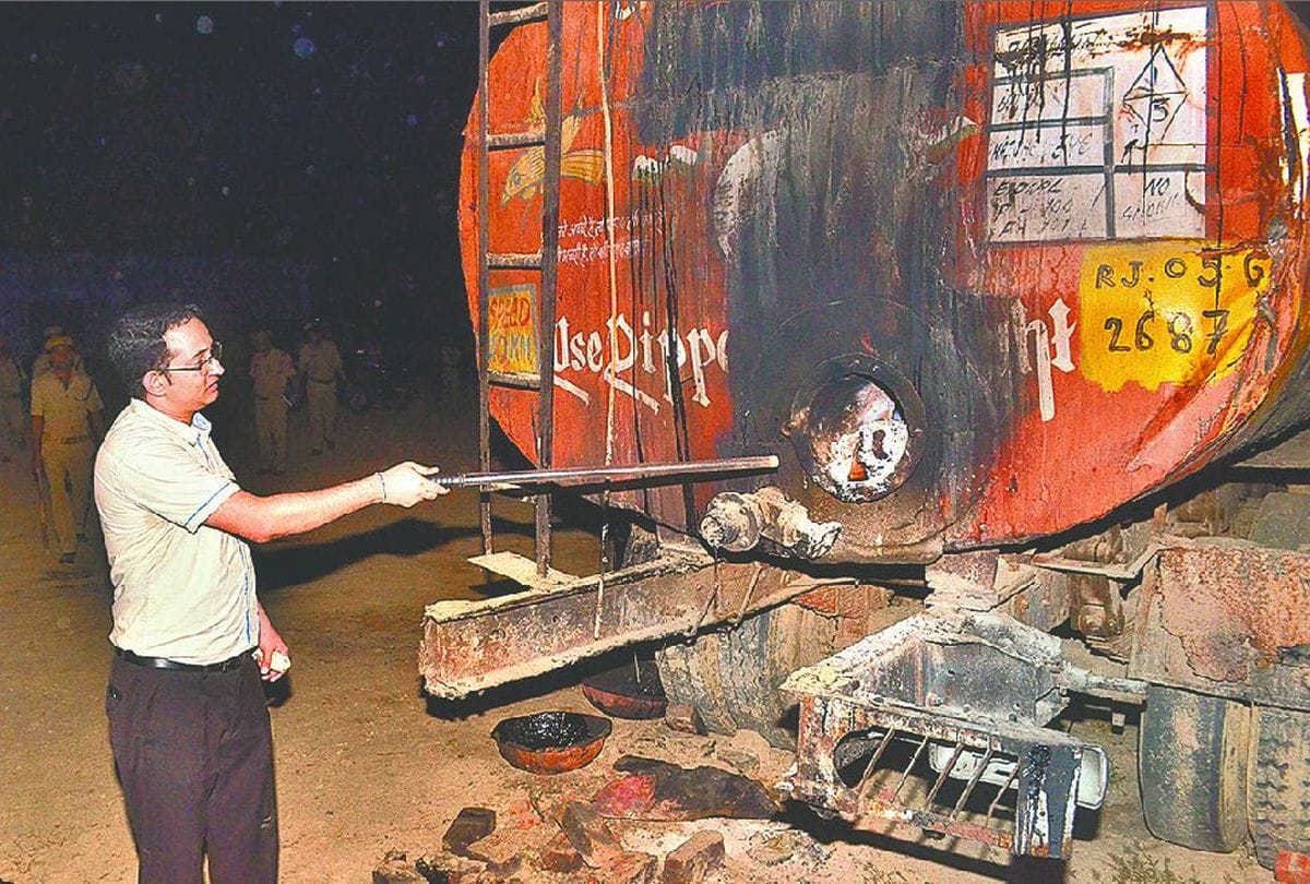 police did not action against accused of illegal black oil smuggling