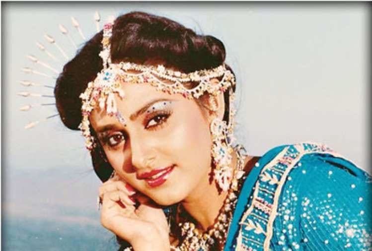 jaya prada slap actor dalip tahil in a intimate scene
