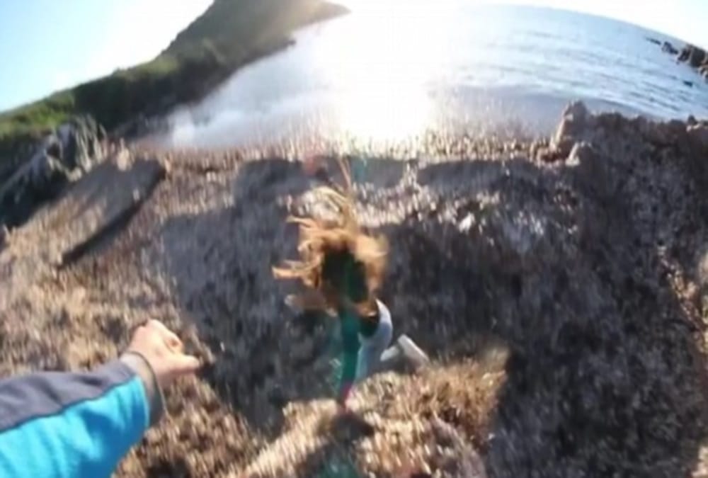 Father Done Minor Daughter Marriage and husband throw her into ditch 