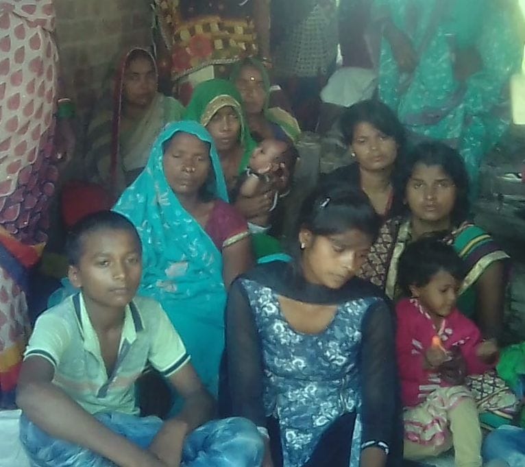 पाइप में करंट उतरने से मिस्त्री की मौत