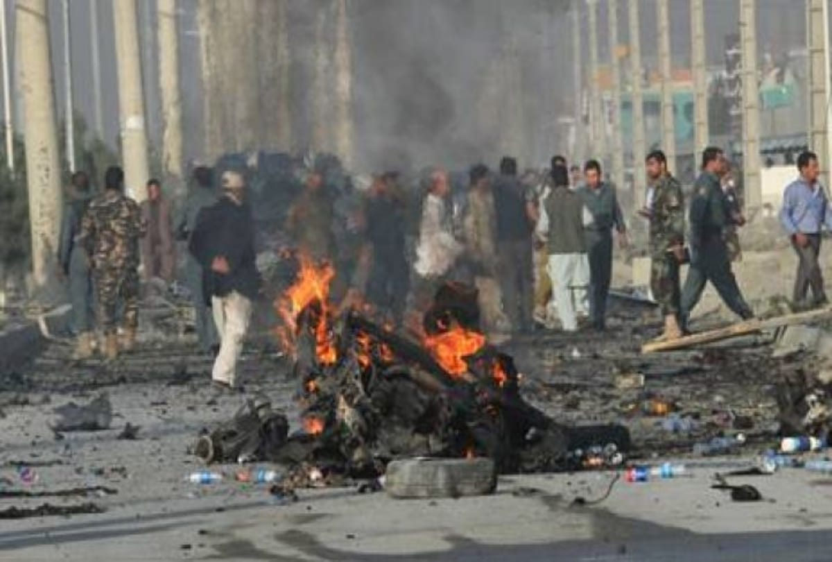Afghanistan candidate of election killed in bomb blast including 3 people, 7 people wounded
