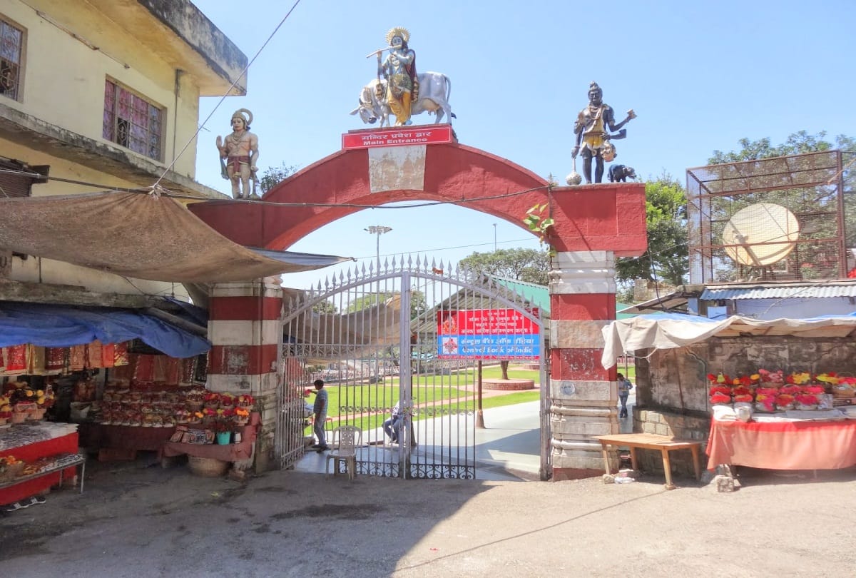 More than a lakh devotees visited Shakti Peetha on Ashtami in himachal