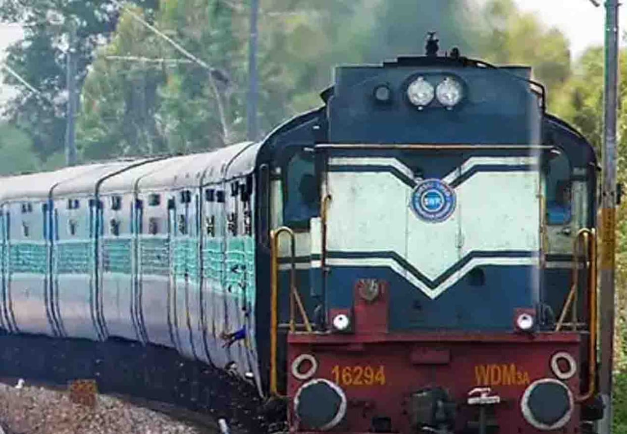 Good news for train passengers eight more special train in this festive season