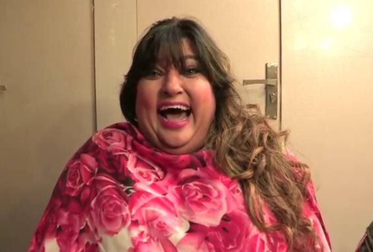 Where is Dolly Bindra In Bigg Boss she fight with Manoj Tiwari for eggs