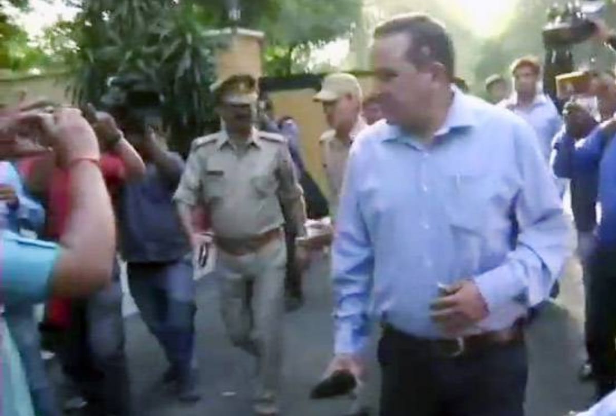 hotel hyatt brawl: 3 foreigner ladies mystery continues this is how they became ashish friend