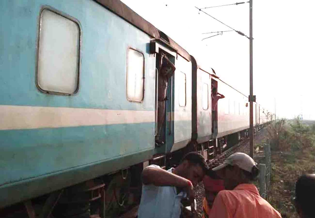 Eastern Corridor connected with Delhi-Howrah rail route, will start from 15