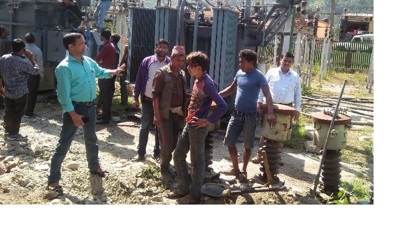 Bageshwar people get rid of low voltage