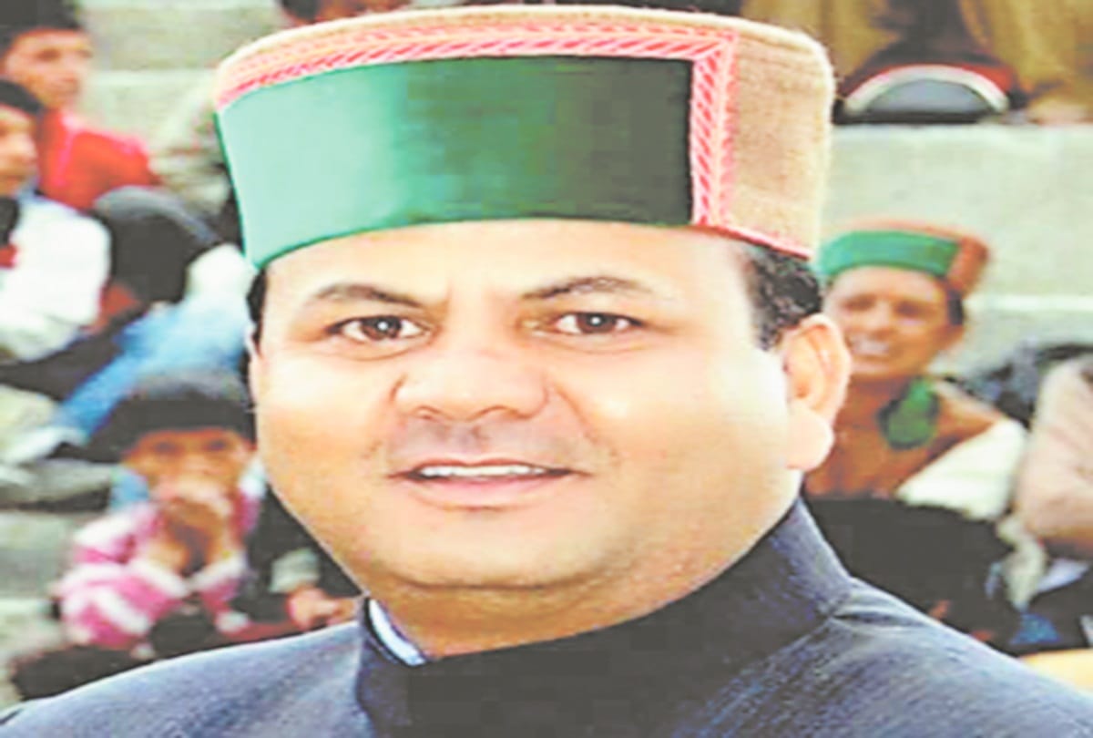 Relief from Himachal High Court to Deputy Chairman of Forest Corporation Surat Singh Negi