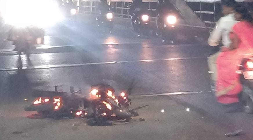 Fire in running bike at varanasi