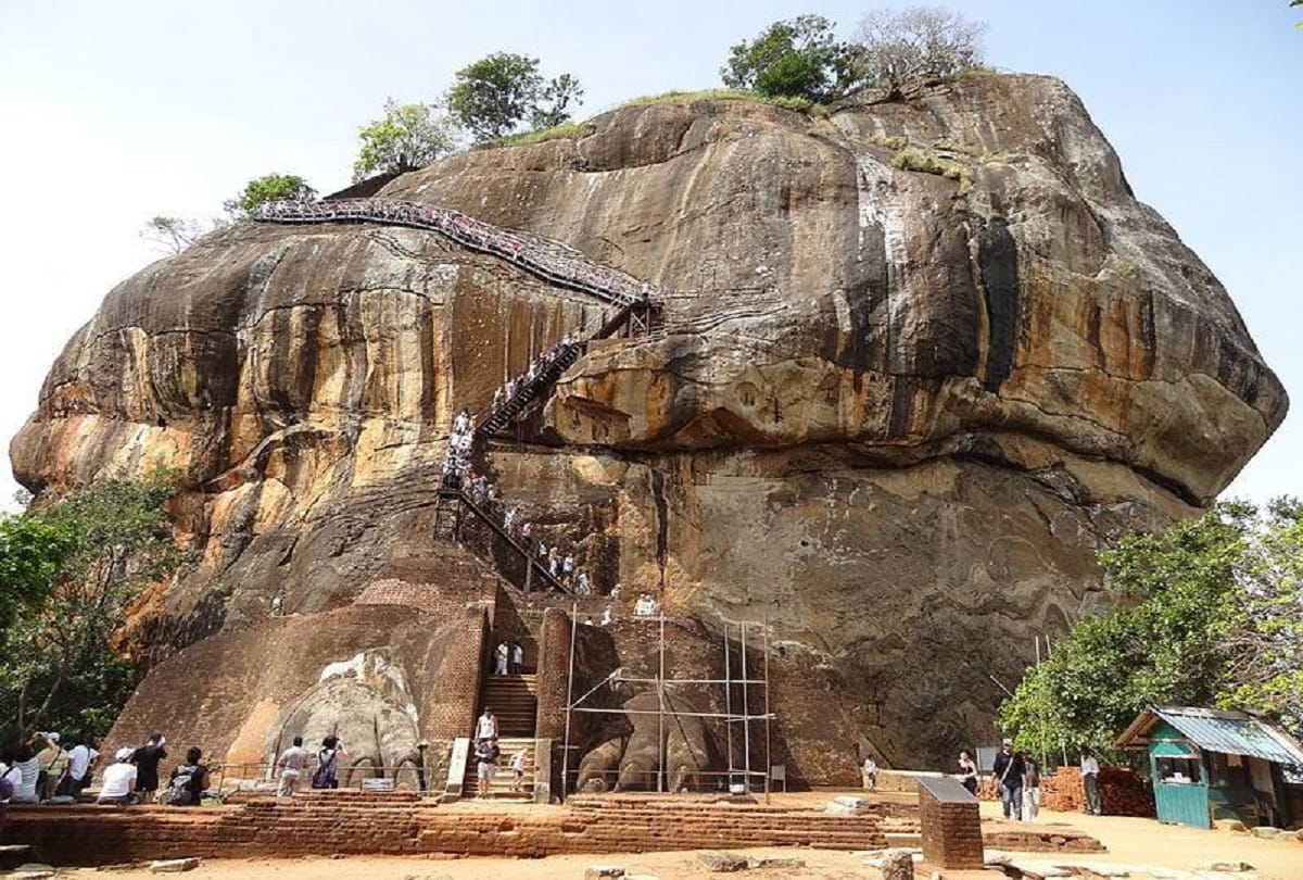To see the dead body of Ravana then this cave will have to go