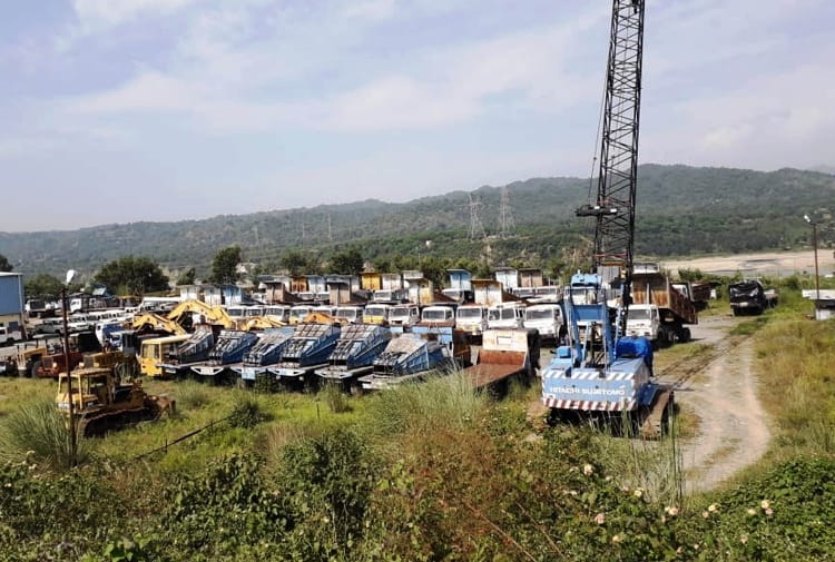 Construction of Shahpurkandi Barrage Dam after four years again