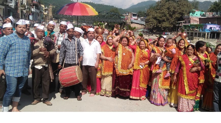 Puja worship begins with Kalash yatra in Gwal temple
