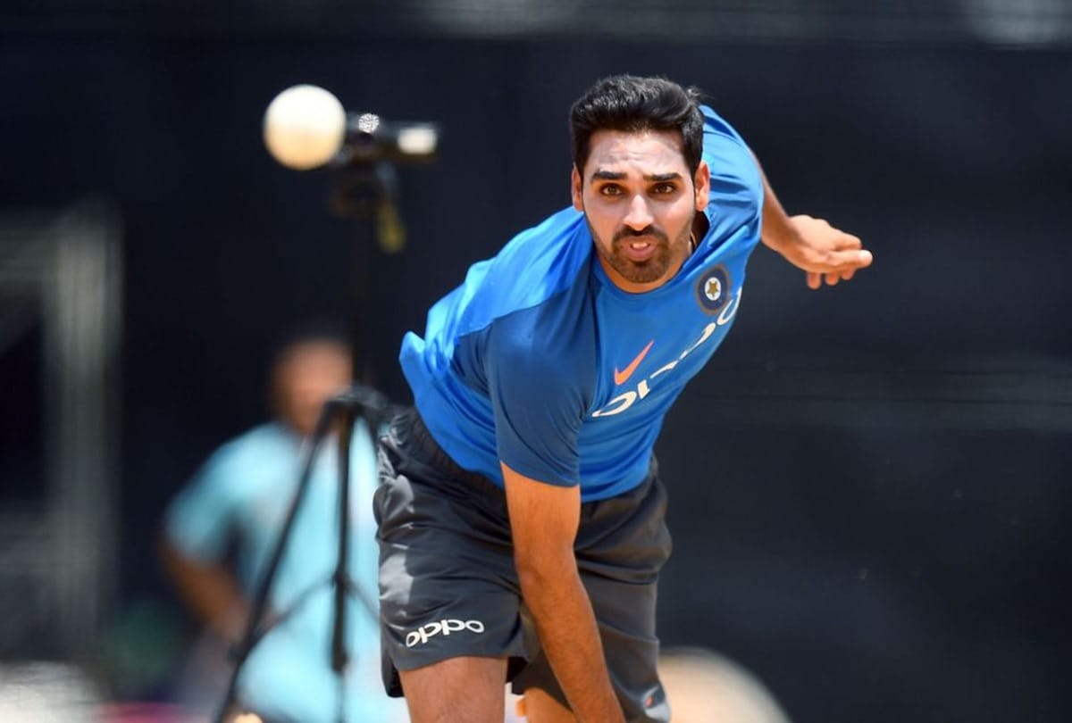 zaheer Khan suggest team india pace attack for Adelaide Test against australia