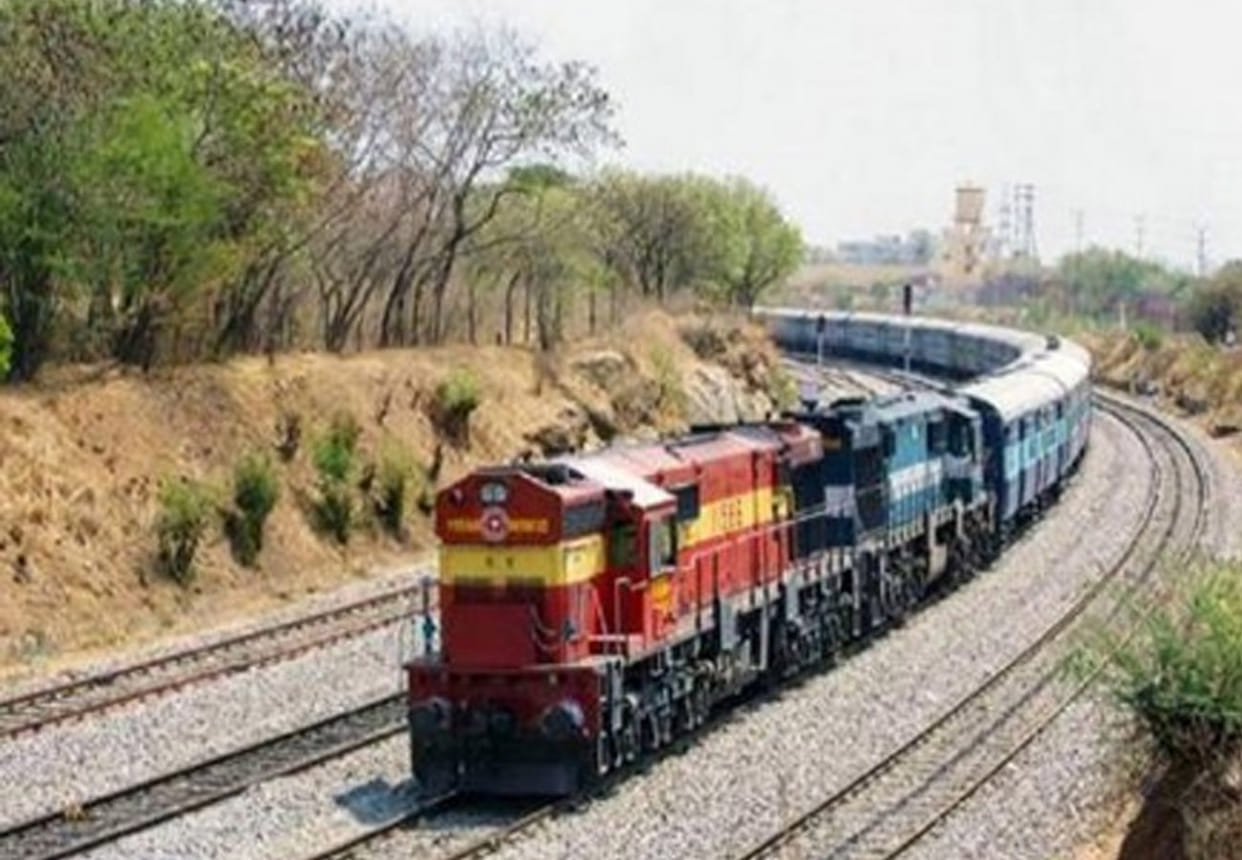 ten trains canceled on Delhi and Ajmer Route