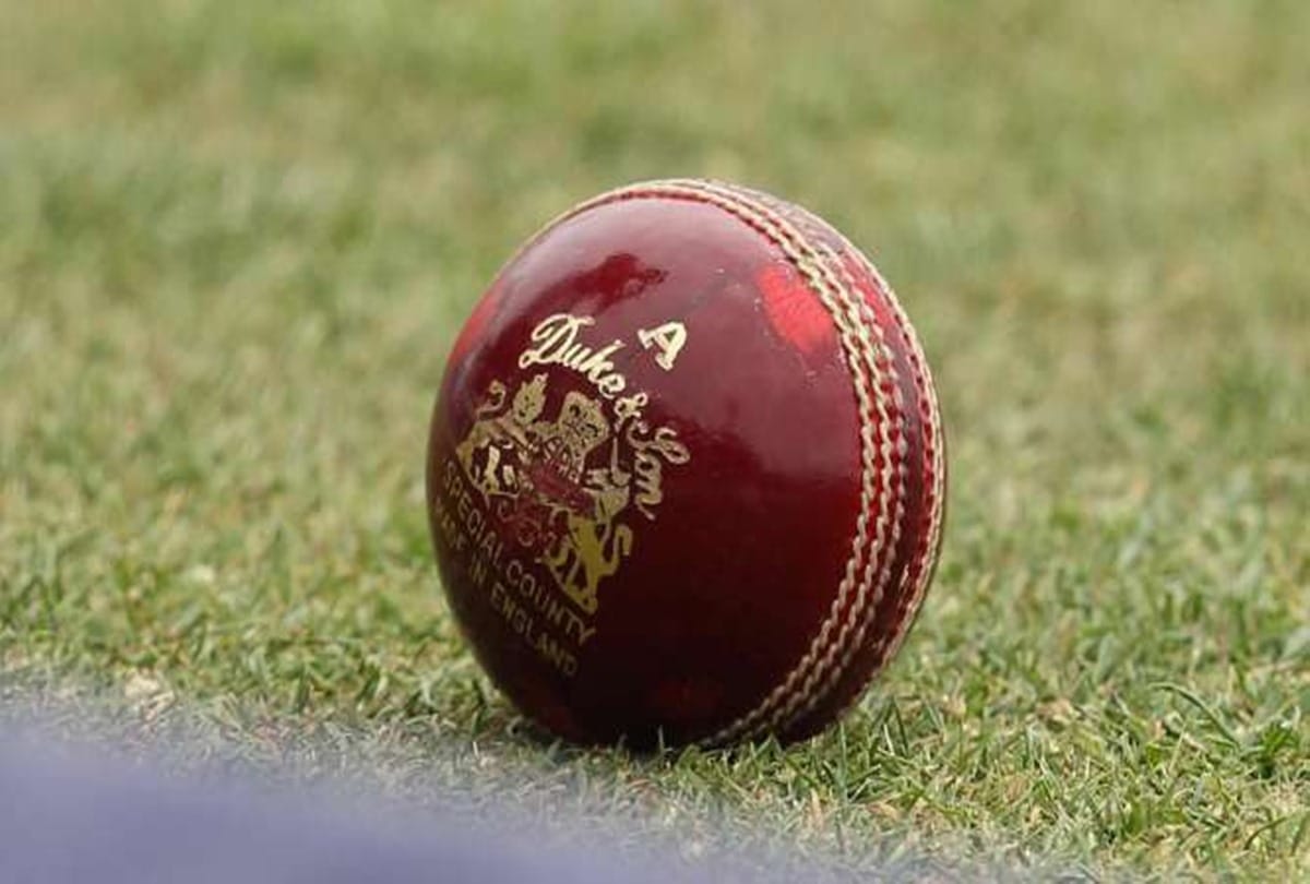 Kookaburra Vs SG Vs Dukes Ball: which ball is better In Test Cricket