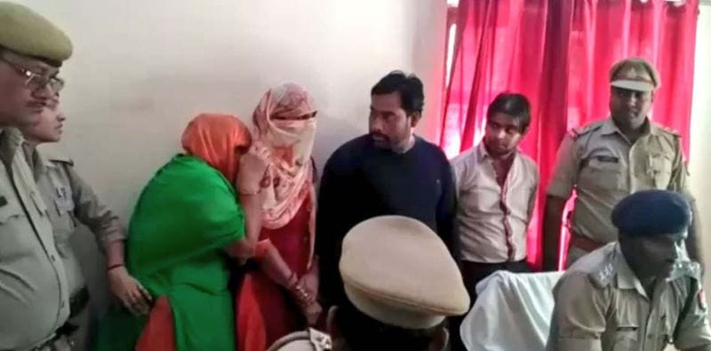 महिला को बेचने आए चार आरोपी गिरफ्तार