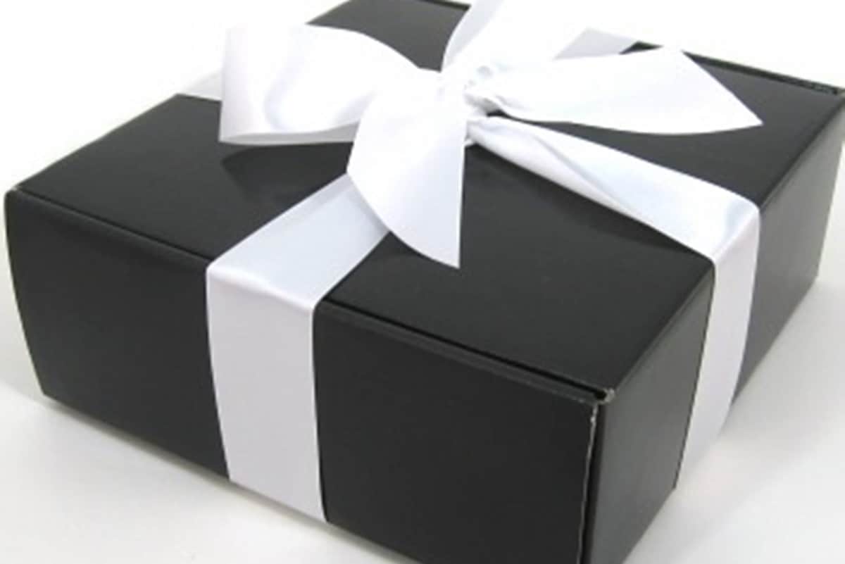 Wedding Season Gift Ideas 2022 Check Top Five Gifts to Give Newlywed couple