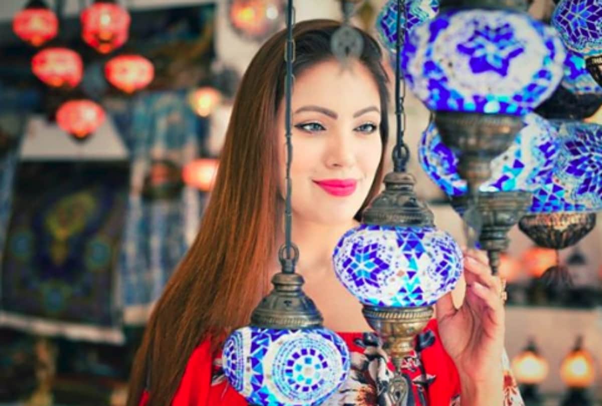 Munmun Dutta Birthday special Tarak Mehta Ka Oolta Chasma Fame Babita Ji Hit by armaan kohli