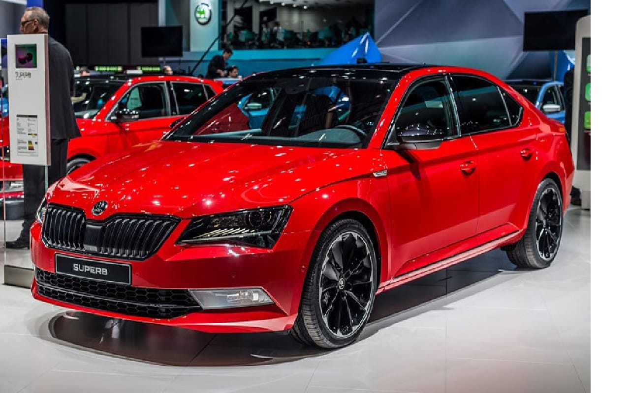 in 2019 medium to luxury sedan cars are waiting for launch