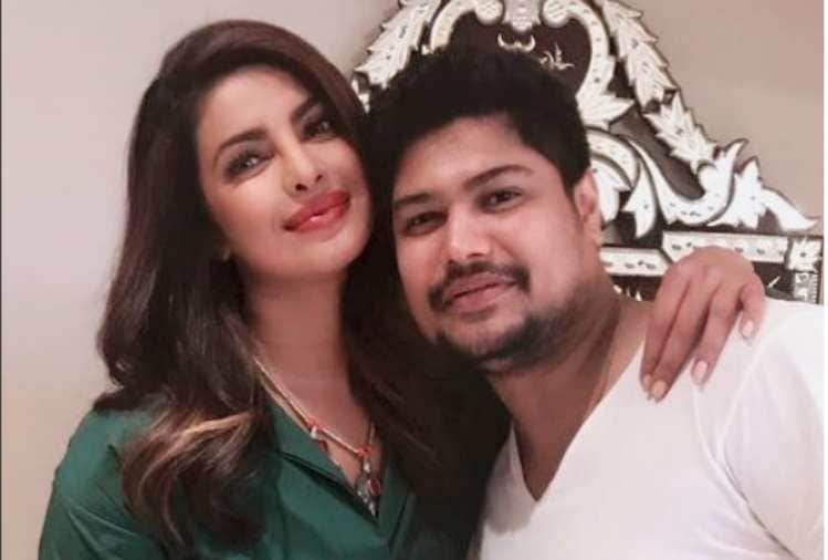bollywood famous makeup artist vardan nayak isha ambani is also his client