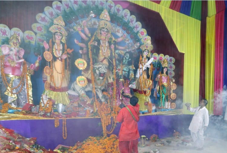 Durga Puja in Kalibadi and Bang Bhawan Chandigarh