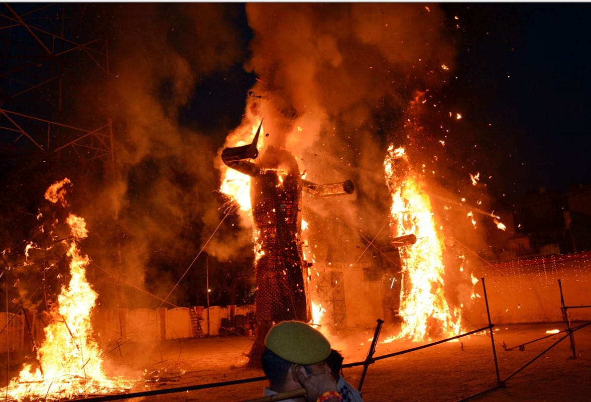 on the night of dussehra tension in deshnagar, stone pelting and firing