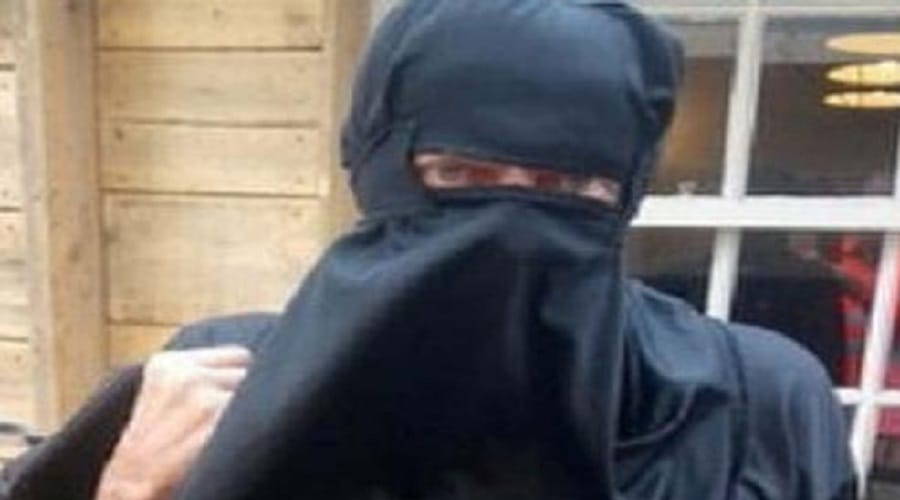 MEERUT NEWS man wearing burqa reached to home of girlfriend but secret plan open