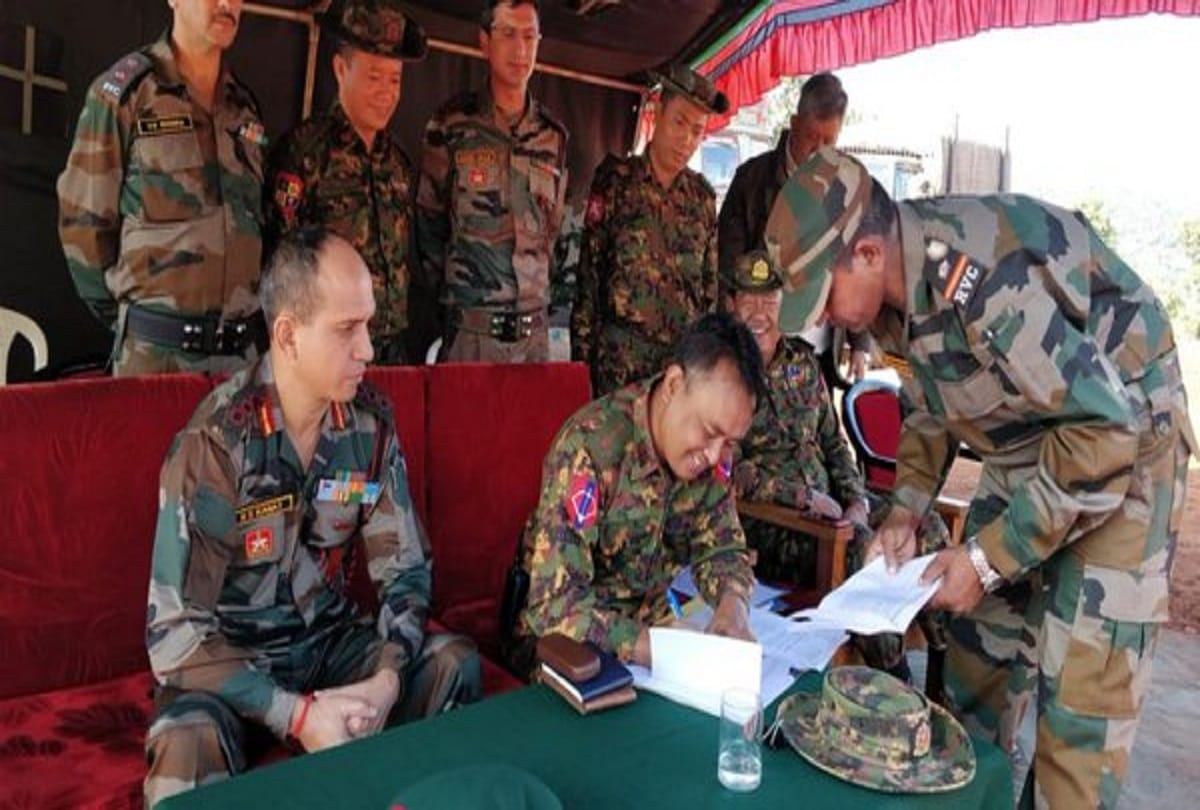 Indian army has handed over 15 trained horses to the myanmar army