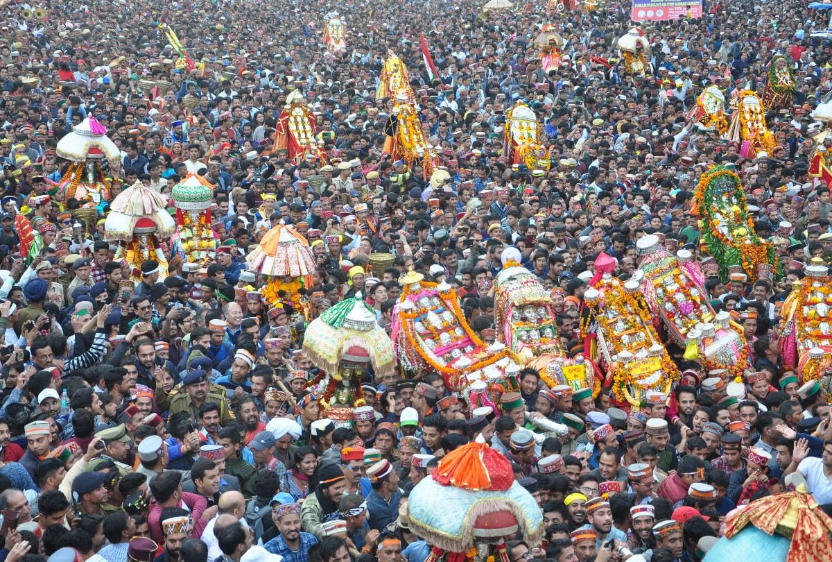 international kullu dussehra 2018 inauguration by governor acharya dev vrat