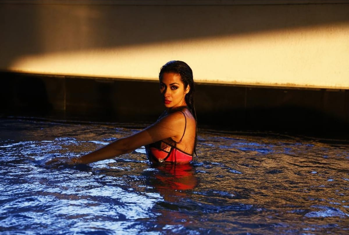 Kasauti Zindagi Kay 2 Madhura Naik hot photos setting the social media on fire