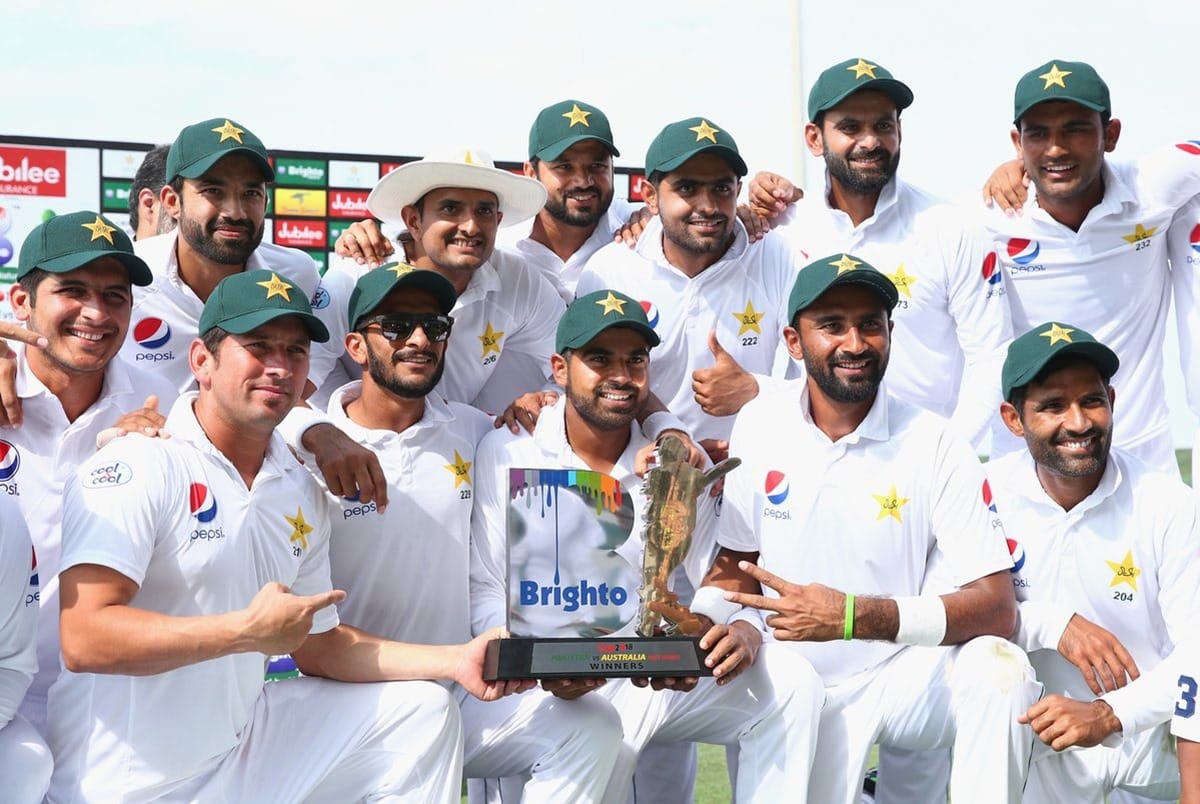 pakistan beat australia by 373 runs in abu dhabi test