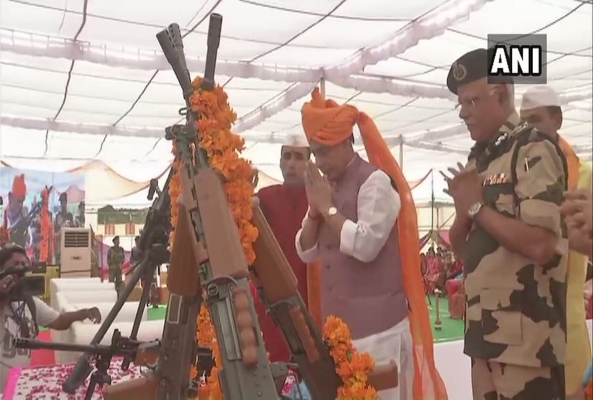 vijaydashmi at rajasthan by union home minister rajnath singh, shastra puja at bsf headquarter