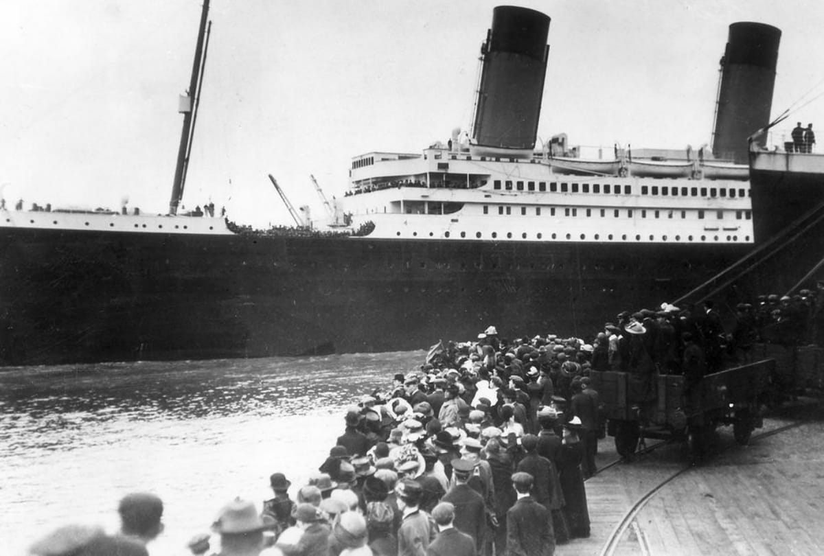 know the price of a tour to the real Titanic ship