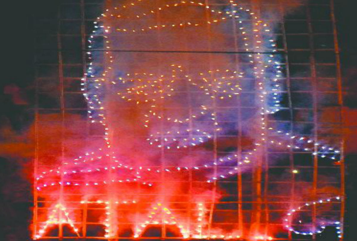 Ravana effigy burnt at ramleela ground in Agra