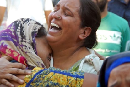 Amritsar train accident organizer's negligence, people stand on rail line